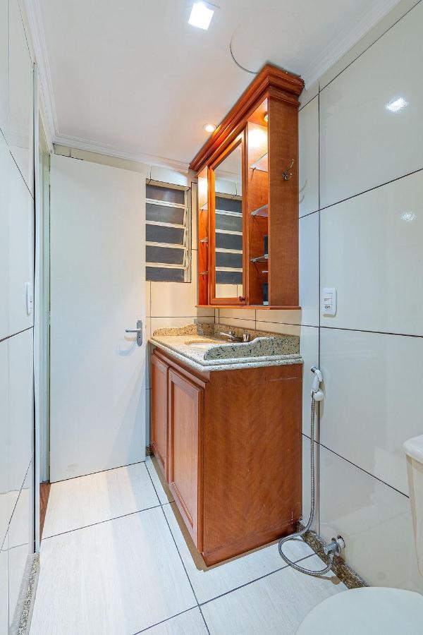 Amplo Apartamento Ao Lado Da Rua Coberta Gramado Buitenkant foto